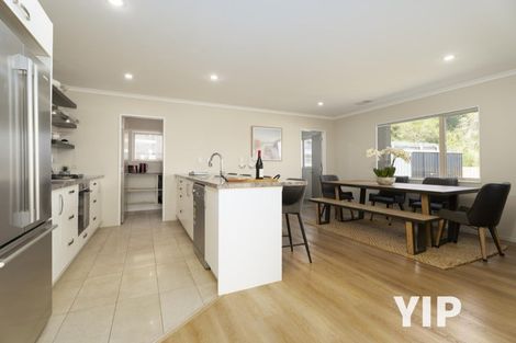 Photo of property in 38 Havana Rise, Grenada Village, Wellington, 6037