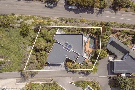 Photo of property in 19 Inverness Lane, Redcliffs, Christchurch, 8081