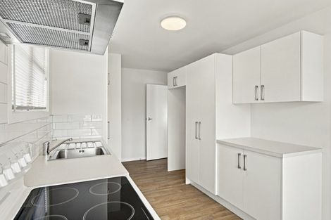 Photo of property in 61 Parsons Street, Frankleigh Park, New Plymouth, 4310