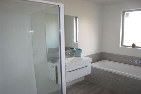 Photo of property in 11 Shale Court, Rolleston, 7614