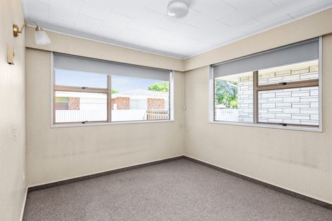 Photo of property in 2/31 Middle Road, Havelock North, 4130