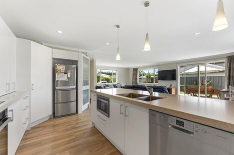 Photo of property in 17 Briar Crescent, Alexandra, 9320