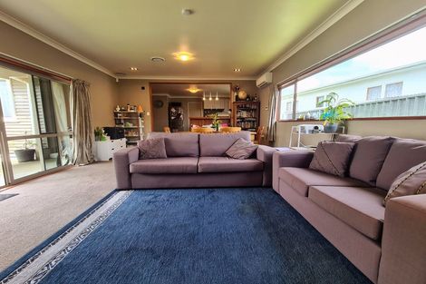 Photo of property in 31 Crewe Crescent, Hokowhitu, Palmerston North, 4410