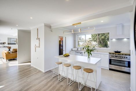 Photo of property in 37 Norwich Crescent, Tamatea, Napier, 4112