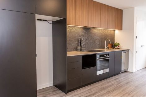 Photo of property in 3/217 Armagh Street, Christchurch Central, Christchurch, 8011