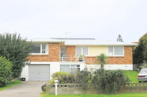 Photo of property in 27 Lee Street, Mount Maunganui, 3116