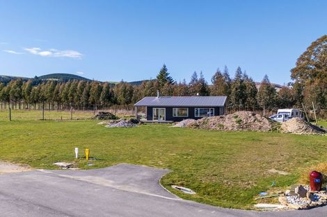 Photo of property in 12 Kaylea Lane, Millers Flat, 9572