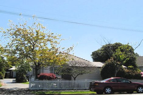 Photo of property in 306 Wairakei Road, Bryndwr, Christchurch, 8053