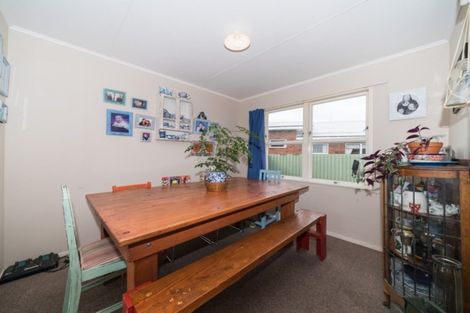 Photo of property in 28 Dewe Avenue, Feilding, 4702