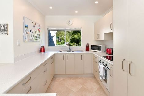 Photo of property in 7/55 Waiwera Road, Waiwera, Orewa, 0994