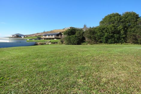 Photo of property in 29 Eagles Way, Cable Bay, 0420