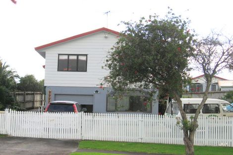 Photo of property in 38 Sandgate Avenue, Botany Downs, Auckland, 2010
