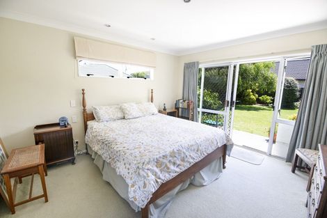 Photo of property in 128 Avenue Road, Greenmeadows, Napier, 4112