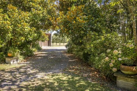 Photo of property in 29 Arcus Road, Te Horo, Otaki, 5582