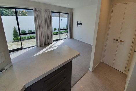 Photo of property in 20d Hewitts Road, Merivale, Christchurch, 8014