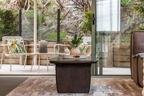 Photo of property in 46a Don Buck Road, Massey, Auckland, 0614