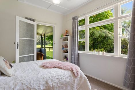 Photo of property in 11 Golf Road, Whitianga, 3591