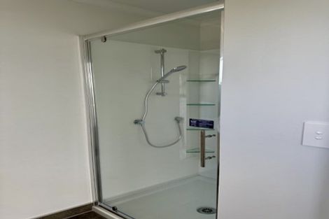 Photo of property in 1090a Great North Road, Point Chevalier, Auckland, 1022