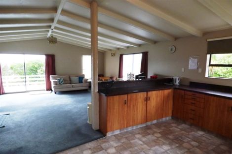 Photo of property in 16 Kamahi Street, Kaka Point, Balclutha, 9271