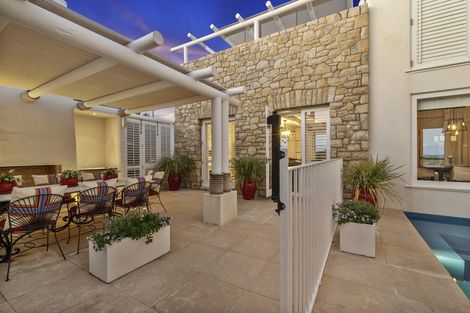 Photo of property in 9 Karahu Lane, Omaha, 0986