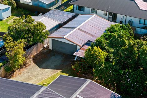 Photo of property in 15 Haldane Street, Elgin, Gisborne, 4010