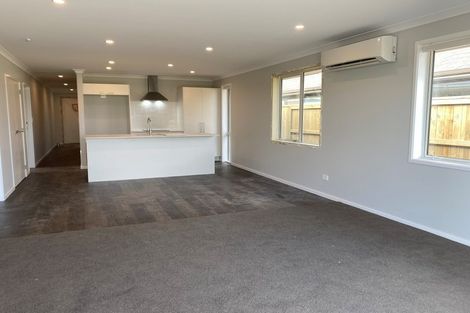 Photo of property in 7 Anchor Crescent, Papamoa, 3118