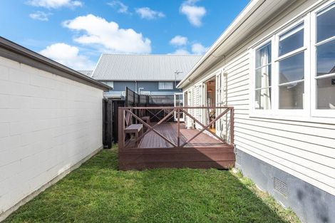 Photo of property in 176 Blenheim Road, Riccarton, Christchurch, 8041