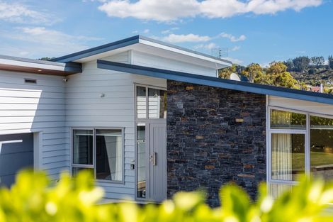 Photo of property in 27 Flotilla Place, Whitby, Porirua, 5024