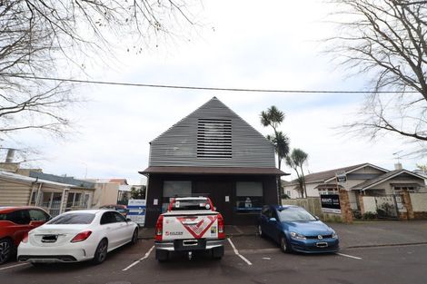 Photo of property in 2/2 Empire Road, Epsom, Auckland, 1023