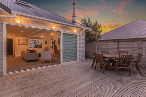 Photo of property in 6 Bay Drive, Titahi Bay, Porirua, 5022