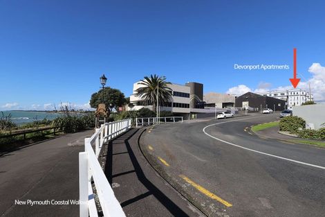 Photo of property in 127 Saint Aubyn Street, New Plymouth, 4310