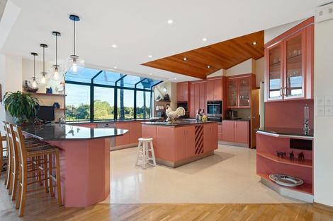 Photo of property in 111 Riverland Road, Kumeu, 0892