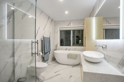 Photo of property in 12 Spyglass Street, Red Beach, 0932