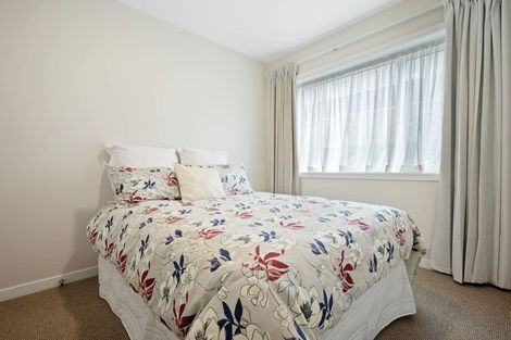 Photo of property in 1/5 Gulf Crest, Bucklands Beach, Auckland, 2012