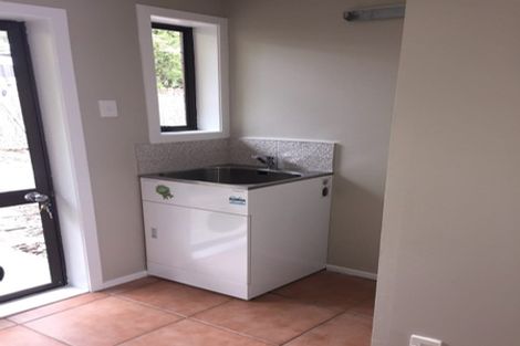 Photo of property in 1/77 Konini Road, Titirangi, Auckland, 0604