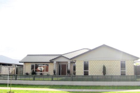 Photo of property in 34 Wentworth Drive, Rototuna North, Hamilton, 3210