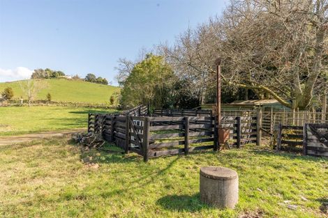 Photo of property in 1782 Te Pahu Road, Karamu, Hamilton, 3285