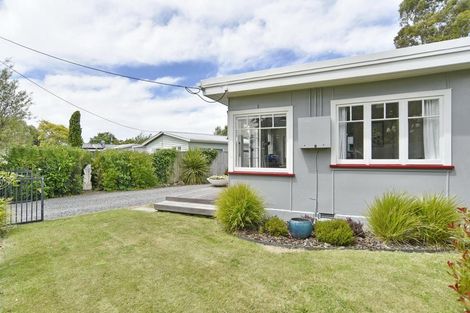 Photo of property in 17 Penfold Square, Leithfield, 7481