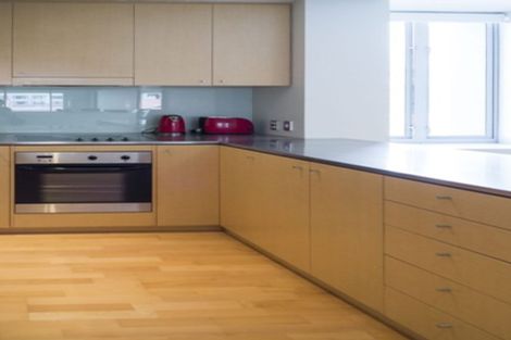 Photo of property in Sanctum Apartment, 10 Ebor Street, Te Aro, Wellington, 6011