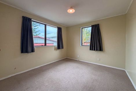 Photo of property in 18 Top Road, Dairy Flat, Albany, 0792