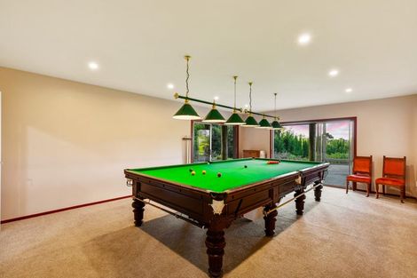 Photo of property in 847 West Coast Road, Oratia, Auckland, 0604