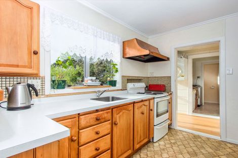 Photo of property in 805 Te Atatu Road, Te Atatu Peninsula, Auckland, 0610