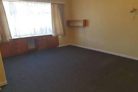 Photo of property in 53 Tauhinu Road, Miramar, Wellington, 6022