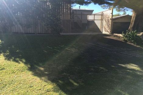 Photo of property in 1009 Papamoa Beach Road, Papamoa Beach, Papamoa, 3118