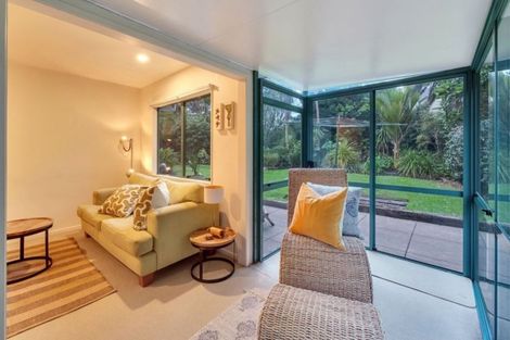 Photo of property in 12 Waipuia Place, Greenhithe, Auckland, 0632