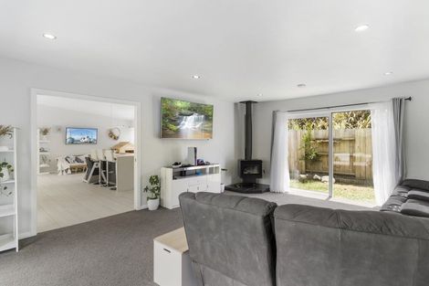 Photo of property in 44 Blackberry Way, Welcome Bay, Tauranga, 3175
