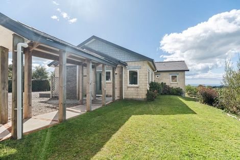 Photo of property in 40 Maunga Heights, Hurworth, New Plymouth, 4371