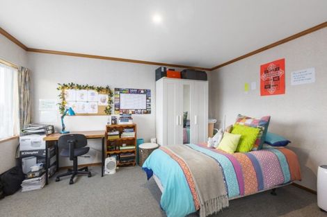 Photo of property in 152 Queen Street, North Dunedin, Dunedin, 9016