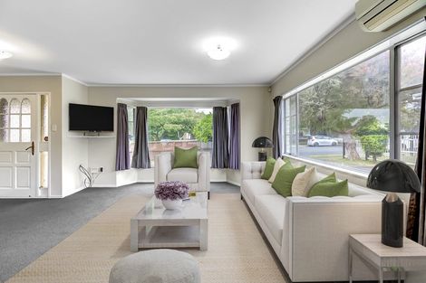 Photo of property in 37 Alison Street, Hamilton Lake, Hamilton, 3204