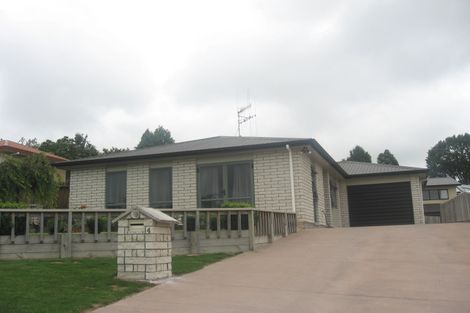 Photo of property in 4 Muir Place, Te Puke, 3119